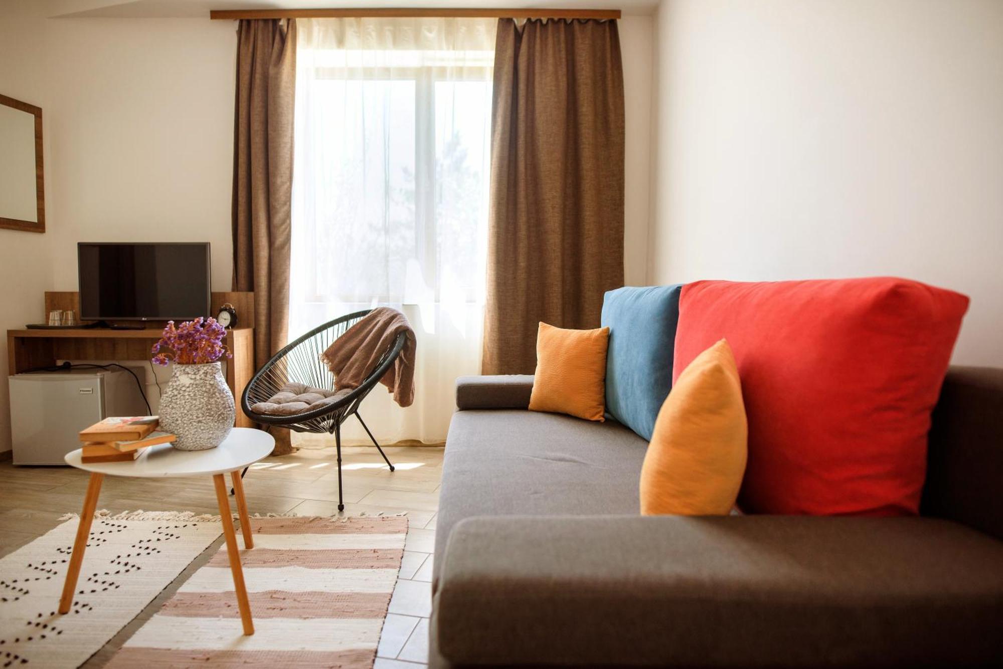 Arome22 Hotel เอโฟรีเอซูด ภายนอก รูปภาพ